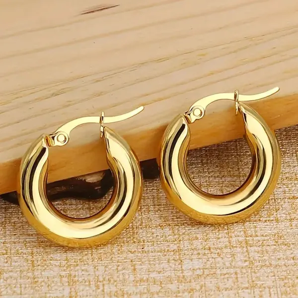 Gold_Round_Hoops_Earrings_For_Women